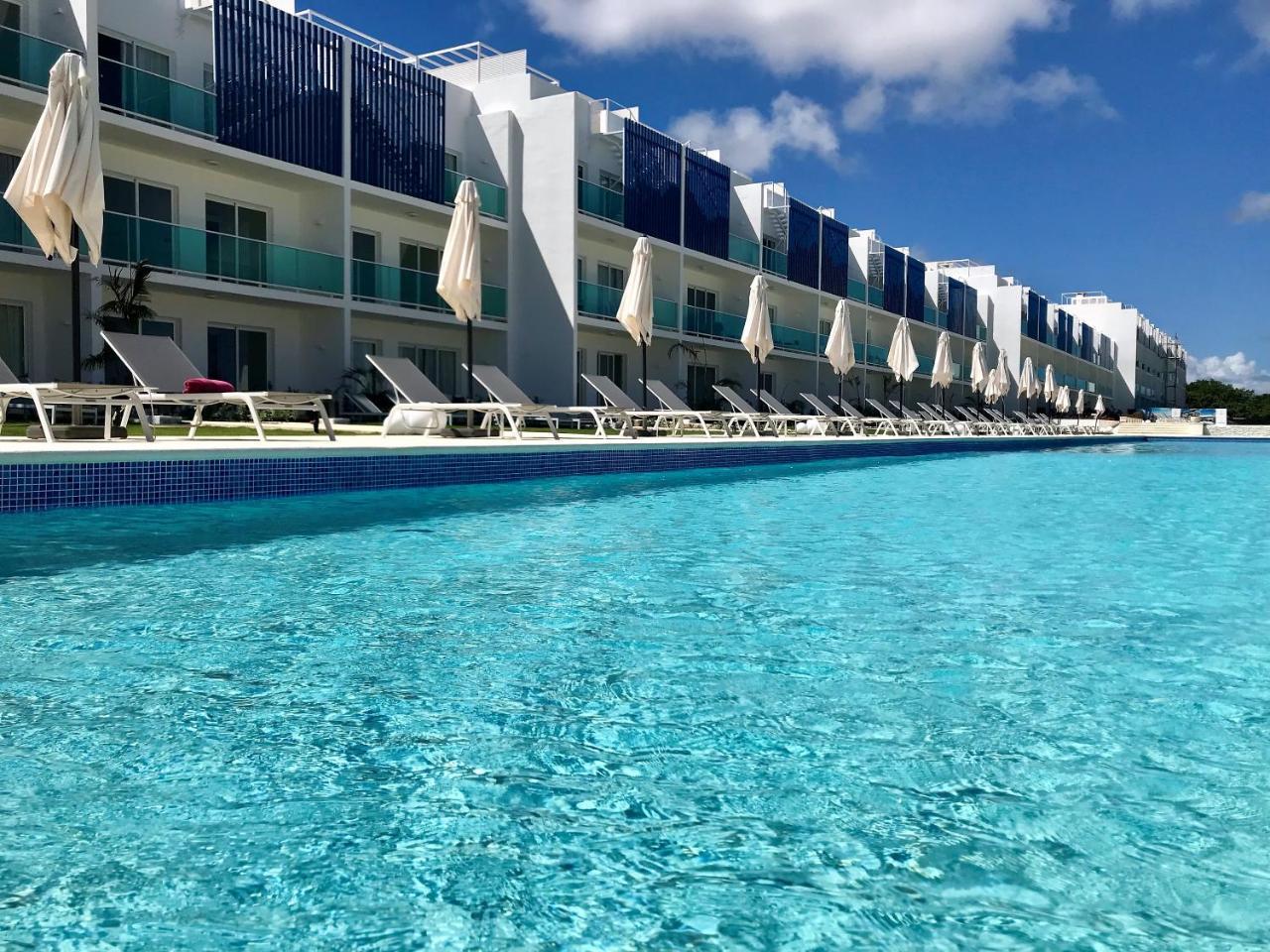 Coral House Suites Punta Cana Exteriör bild